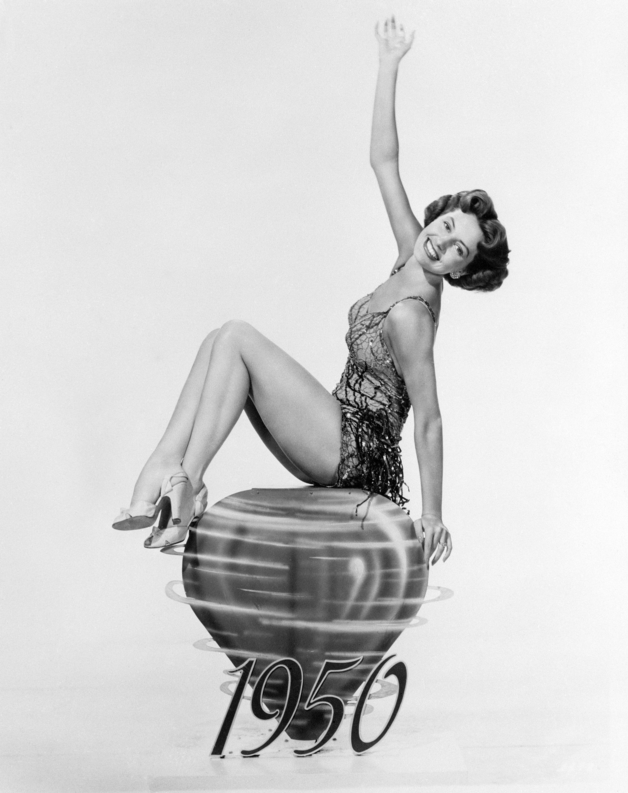 From Hula Hoops to High Fashion: G.Fox in the 1950s