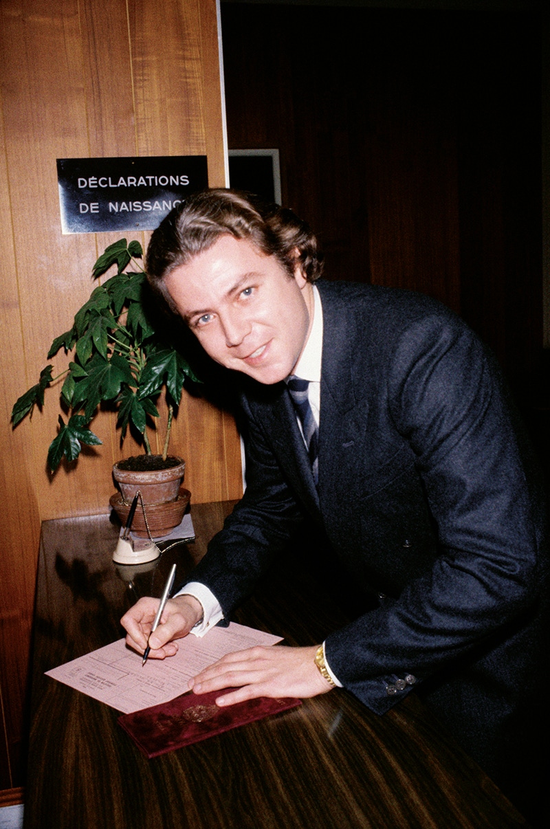 Thierry Roussel signs the birth certificate of his daughter Athina, who was born to his first wife Christina Onassis.