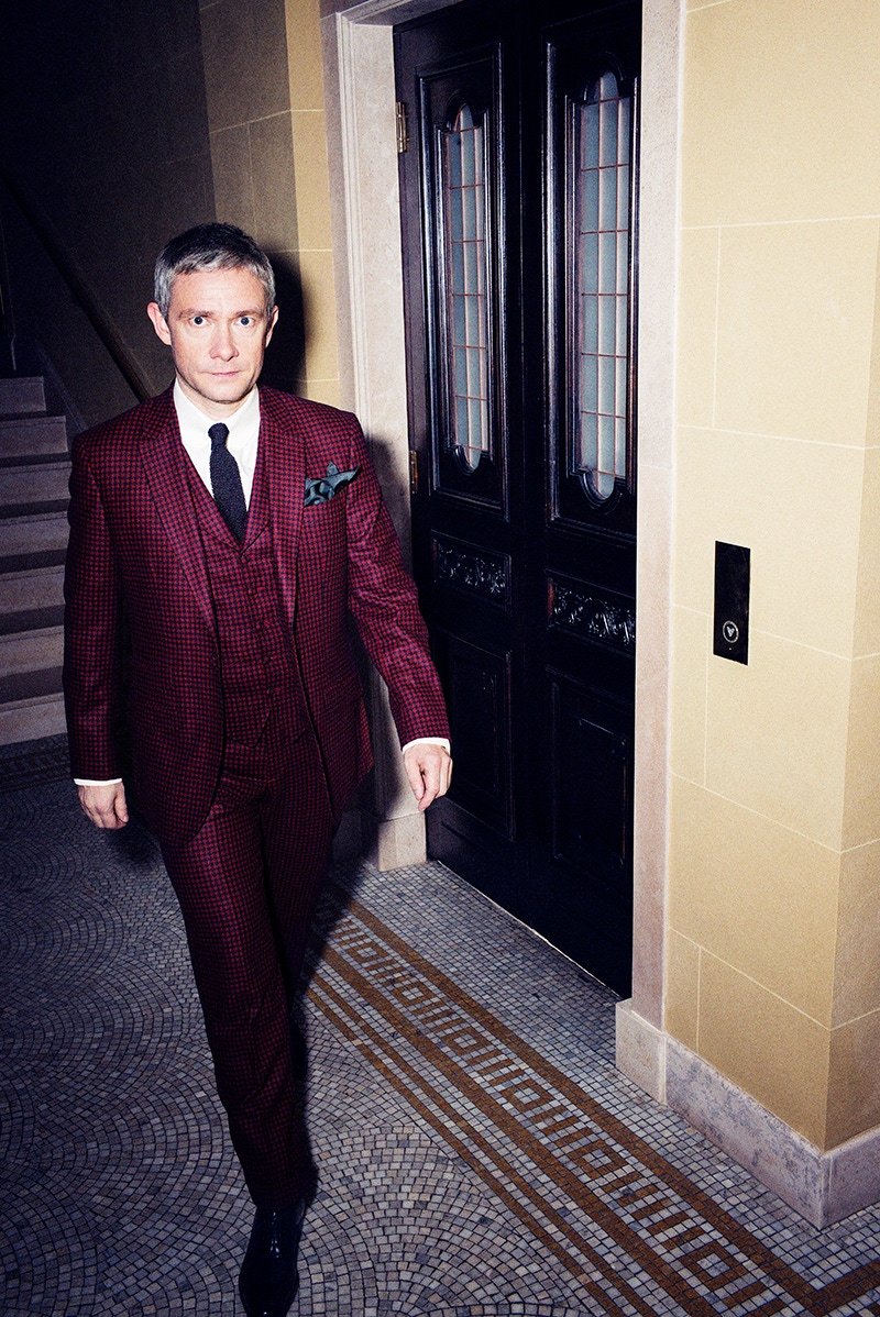 Cream cotton shirt, Mark Powell; navy silk knitted tie, Ralph Lauren Purple Label; dark green silk pocket handkerchief, Budd Shirtmakers; black leather brogues, Gaziano & Girling. Red and black houndstooth wool suit, Mark Powell, property of Martin Freeman.