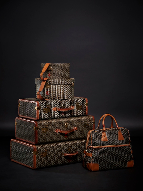 Shop GOYARD Leather Cigarette Case Logo Accessories by monde'sir