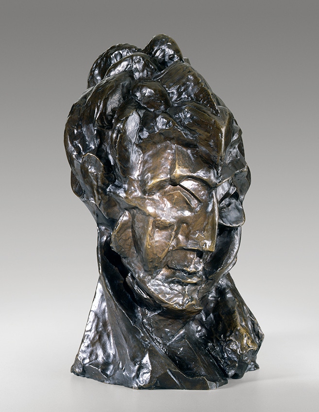 Pablo Picasso, Tête de femme (Fernande), 1909, bronze. Photograph courtesy of Helen Thurston Ayer Fund.