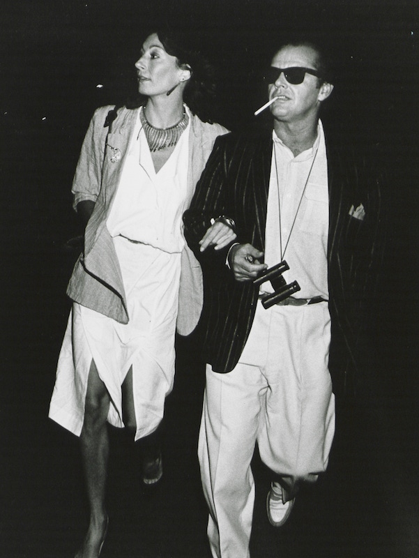 Actor Jack Nicholson with his partner, actress Anjelica Huston, USA, 1985. Photo by The LIFE Picture Collection/Getty Images.