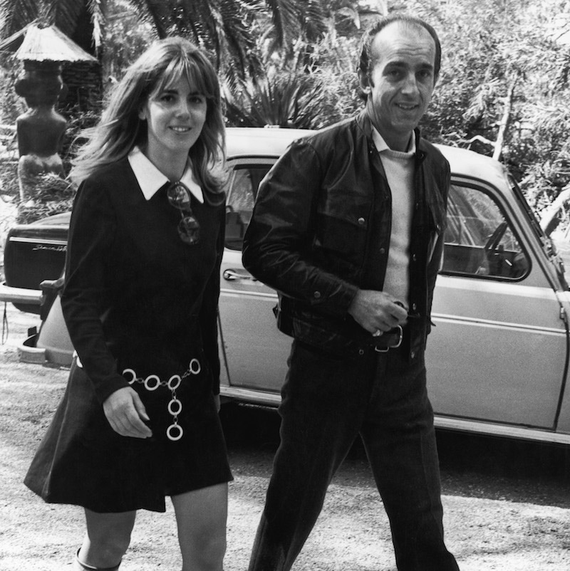 Italian Prince Dado Ruspoli at St Tropez with his second wife, painter Nancy de Charbonnieres,1968. Photo by Keystone/Hulton Archive/Getty Images.