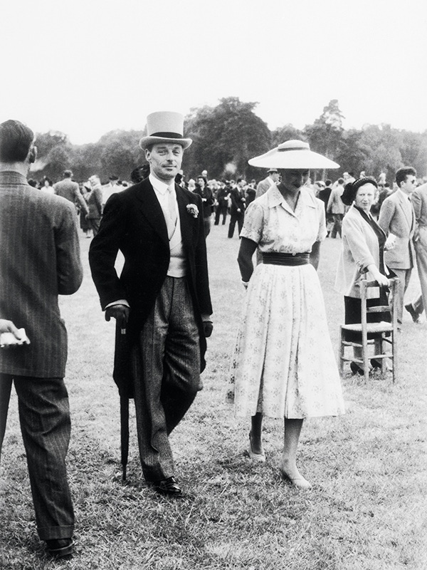 At the Longchamp Racecourse in 1956 (Photo via Getty)