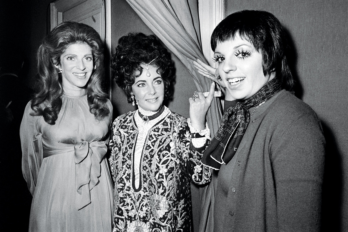 Marie-Hélène with Elizabeth Taylor and Liza Minnelli in Paris, 1971.