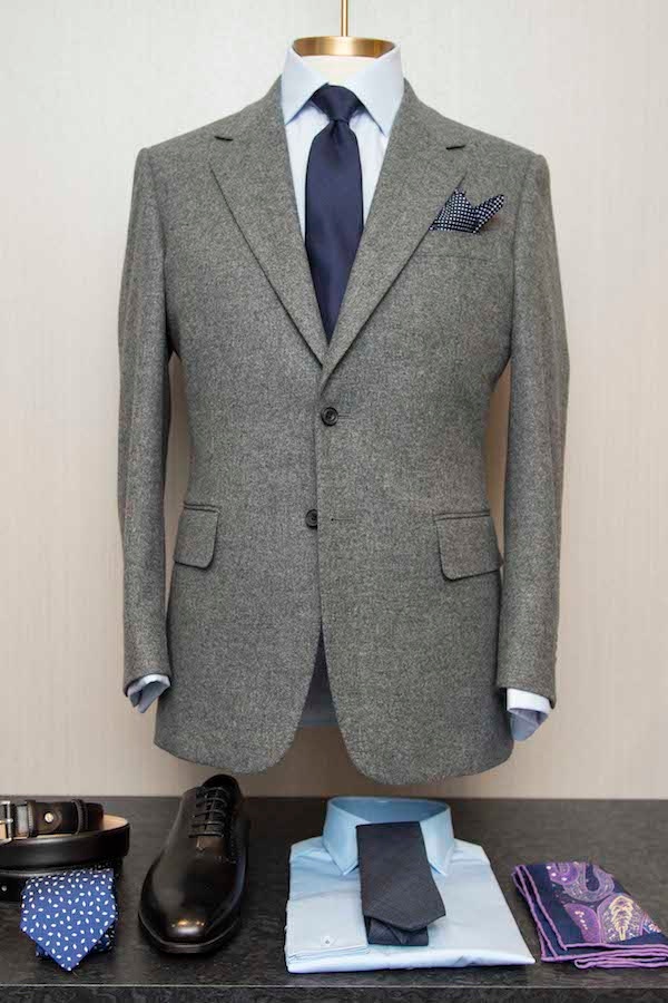 A single-breasted jacket by English Cut.