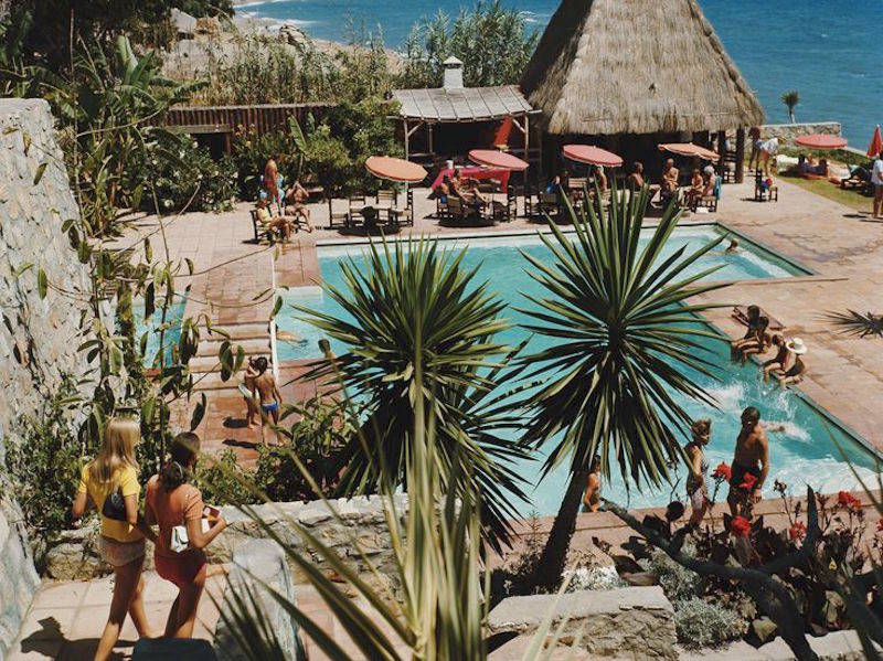 The Marbella Club photographed by Slim Aarons, whose iconic work came to symbolise a golden era for the Riviera, 1976. Photo by Slim Aarons/Hulton Archive/Getty Images.