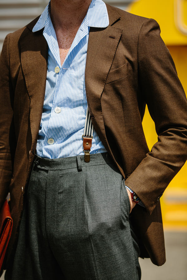 Clip-on braces seen at Pitti Uomo 2017. Photo by Jamie Ferguson.