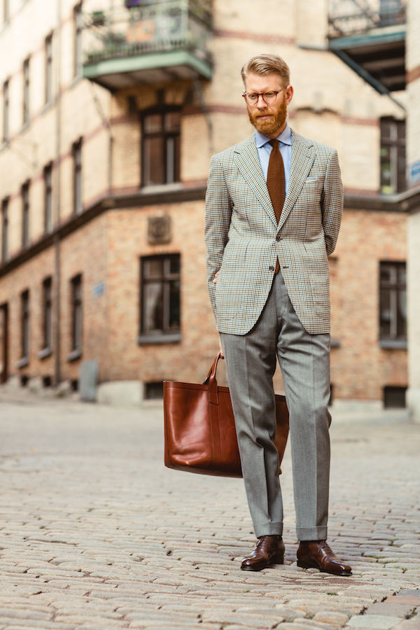 Olof is a great advocate of bespoke garments for their individuality, and this sports coat, made by friend and tailor Maciej Zaremba, is one of his many examples. “Zaremba’s preferred house style is more Neapolitan with a soft spalla camicia shoulder, but I asked him to make this with a soft roped shoulder. The fabric is a lightweight worsted club check fabric from Fox Brothers, my favourite supplier of fabrics.”