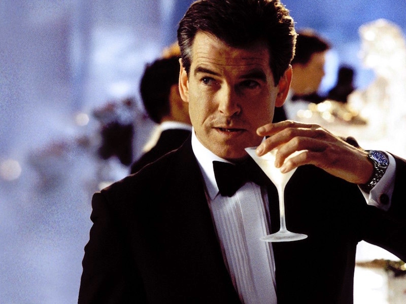 Pierce Brosnan wears Omega’s Seamaster Diver 300M, which has a detonator pin and a laser in the watch’s crown in Die Another Day, 2002.