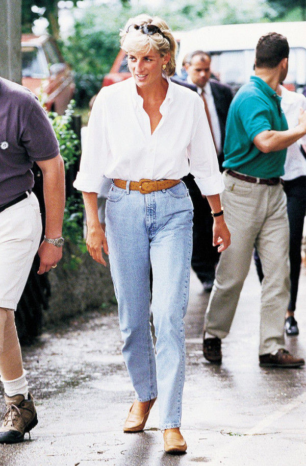 Dressed-down Diana in jeans and a relaxed white shirt during a trip to Bosnia, August 1997.