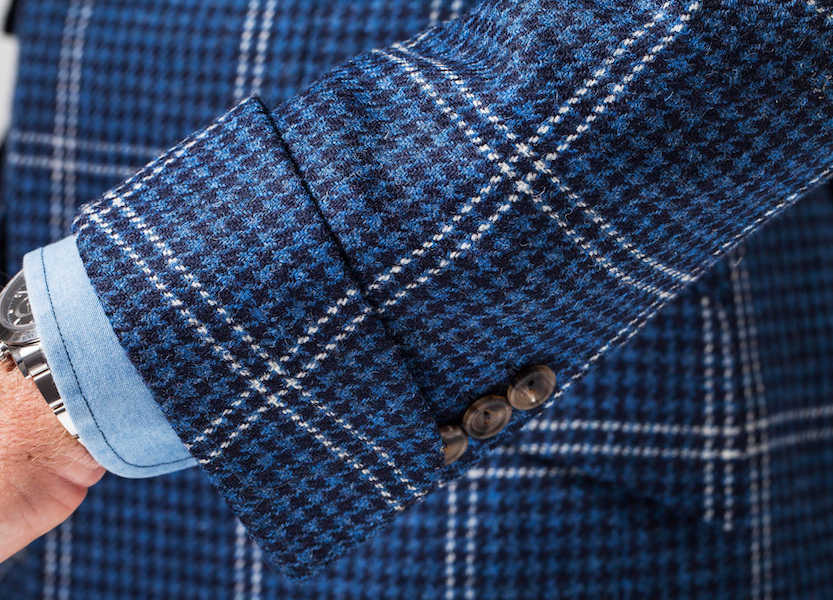 The Huntsman tweed hacking jacket demonstrates how gauntlet cuffs on the sleeves of jackets – and particularly tweed – are rakish and elegant. Photograph by Sidney Teo.