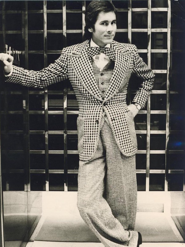 Tailor Tommy Nutter clashes a houndstooth and Prince of Wales check in his tailoring, circa 1960s.