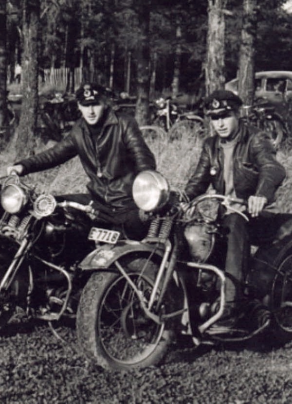 Leather motorcycle jackets were in popular demand for soldiers riding motorcycles during the Second World War, circa 1944.