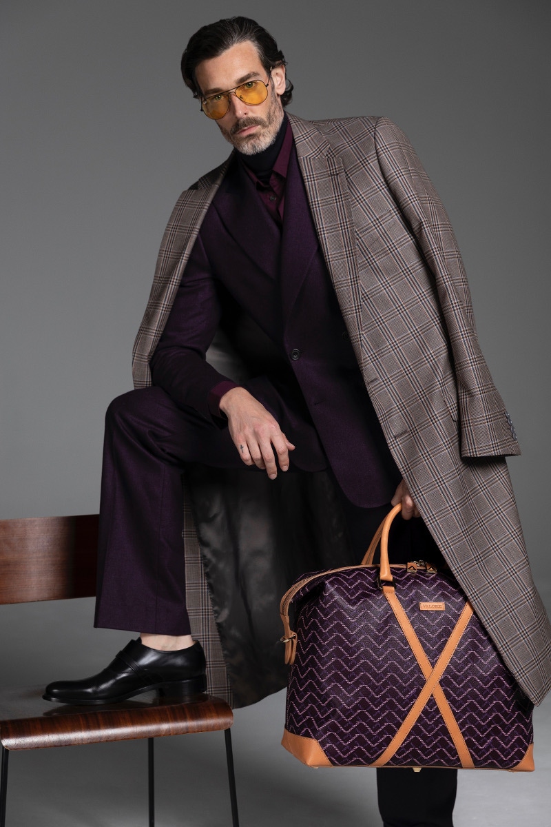 Valore's calf leather barouche holdall.