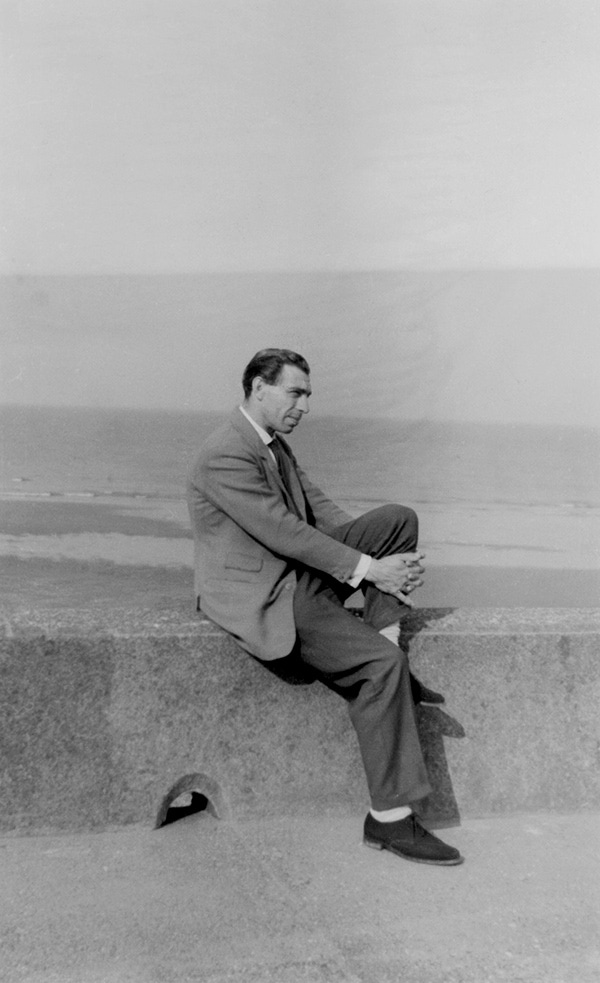 Graham Aubrey Tuckfield, Stacey's father, poses for a seaside holiday snap dressed in the casualwear of the day.