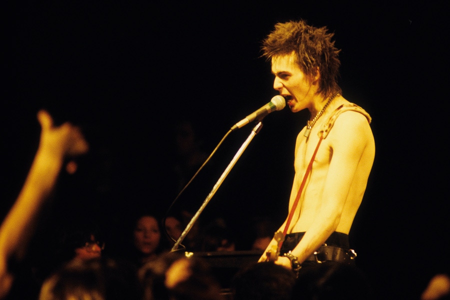 Sid Vicious performs in Atlanta during the Sex Pistols’ final tour, 1978. Photograph by Getty Images.