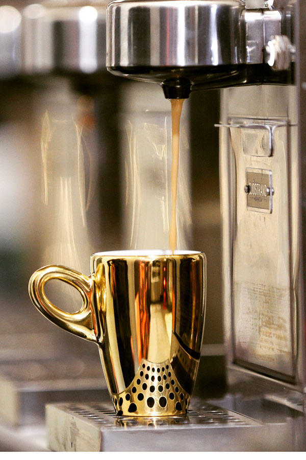 The pouring of an espresso, the truest expression of coffee.