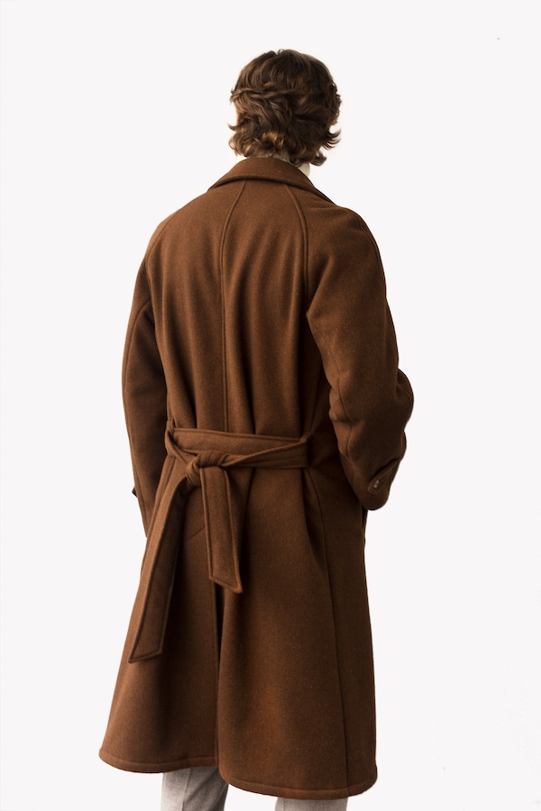 Chestnut wool trenchcoat.