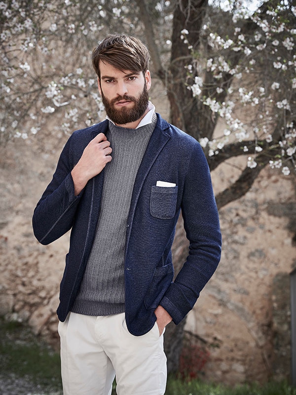 Gran Sasso knitwear offers plenty in the way of versatility and can easily be dressed up or down.