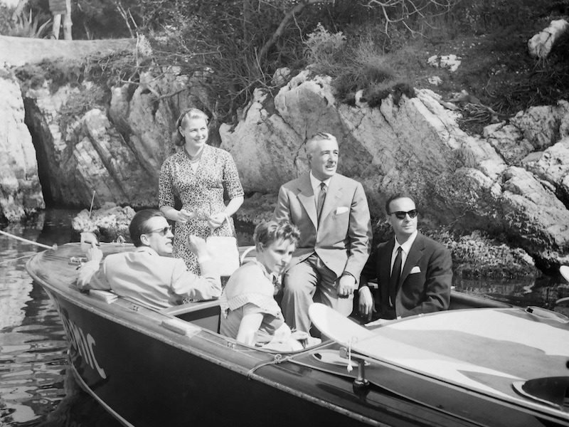 In good company De Sica (second from right) on a speedboat tour in Cannes, France, with Ingrid Bergman, Cannes Film Festival Director General Robert Favre Le Bret and fellow director Roberto Rossellini,1956. (Photo courtesy of Getty).