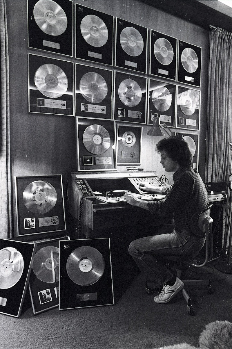 In his home’s music studio in 1978 (Photo by Dick Kraus/Newsday RM via Getty Images)