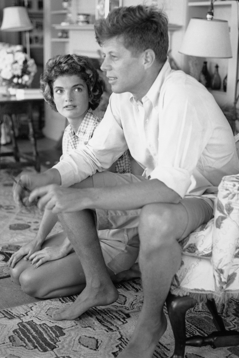 John F. Kennedy and fiance Jacqueline Bouvier in June 1953 in Hyannis Port, Massachusetts. (Photo by Hy Peskin/Getty Images)