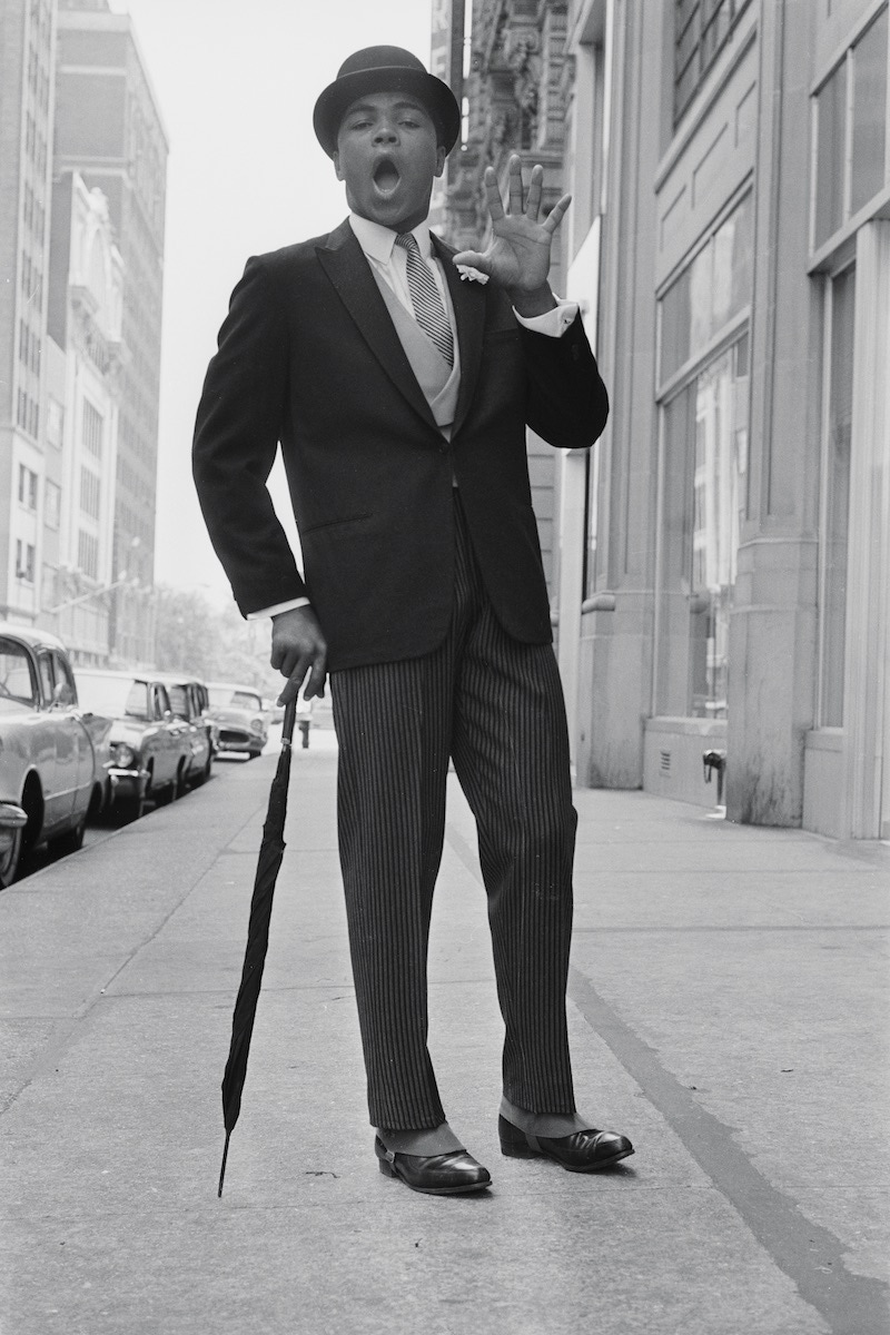 Muhammad Ali on 60th Street and Broadway in New York, 1963 (Photo courtesy of Getty Images)