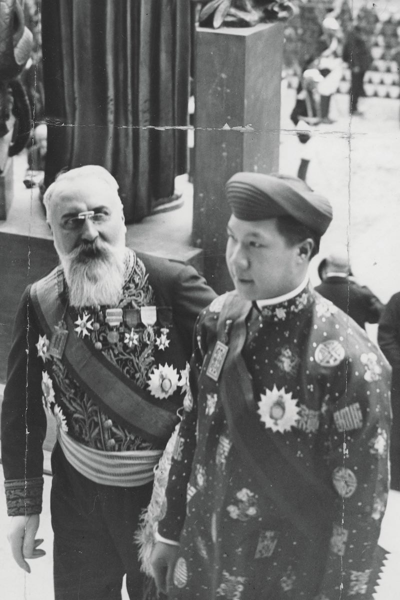 Arriving at the opening of the French Colonial Exhibition in Paris, 1931 Mandatory Credit: Photo by ANL/REX/Shutterstock (5832380a