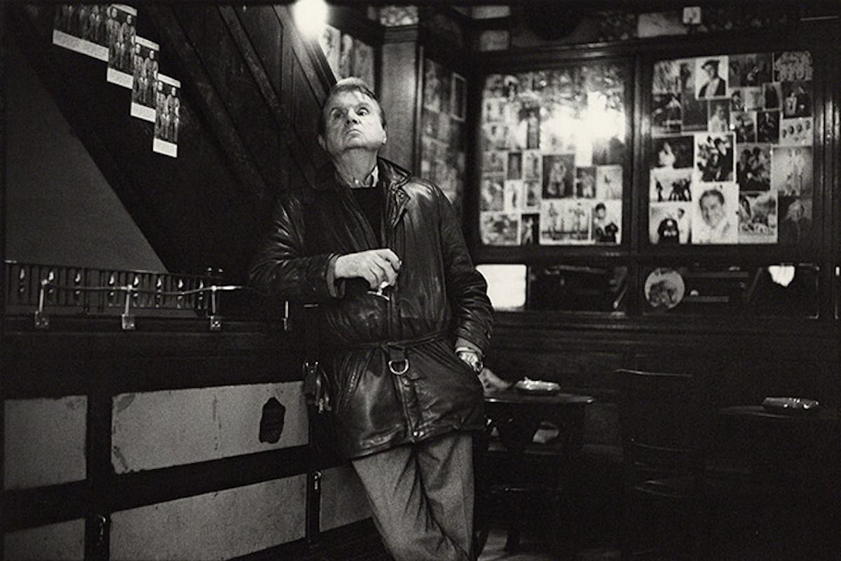 Francis Bacon drinking in Soho's French House.