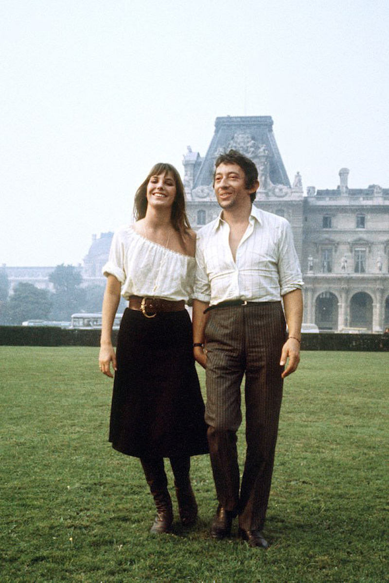 Serge Gainsbourg and Jane Birkin in Paris (Photo RALPH GATTI/AFP/Getty Images)