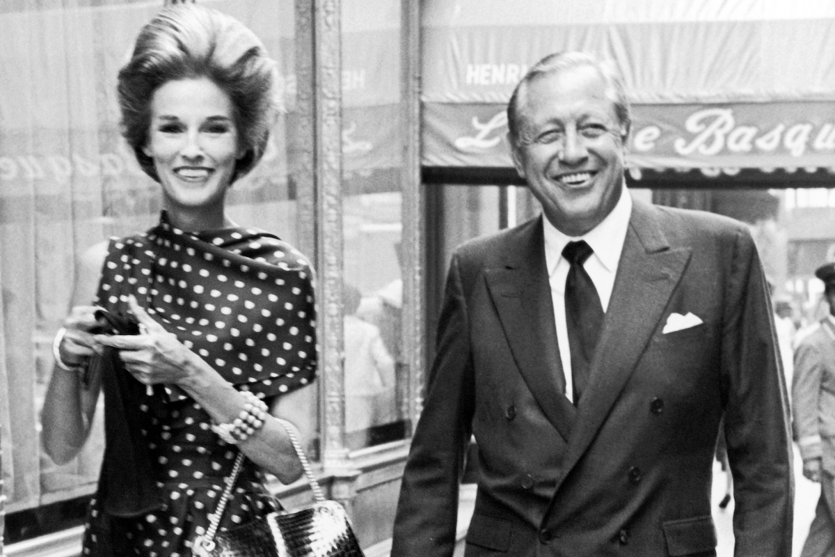 Bill and Babe Paley outside La Côte Basque in Manhattan (Image by © Condé Nast Archive/Corbis)