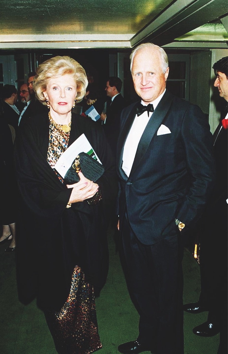 Former U.S. ambassador to France Pamela Harriman at a gala in 1993 (Photo by Paul Greaves/REX/Shutterstock (220912e)