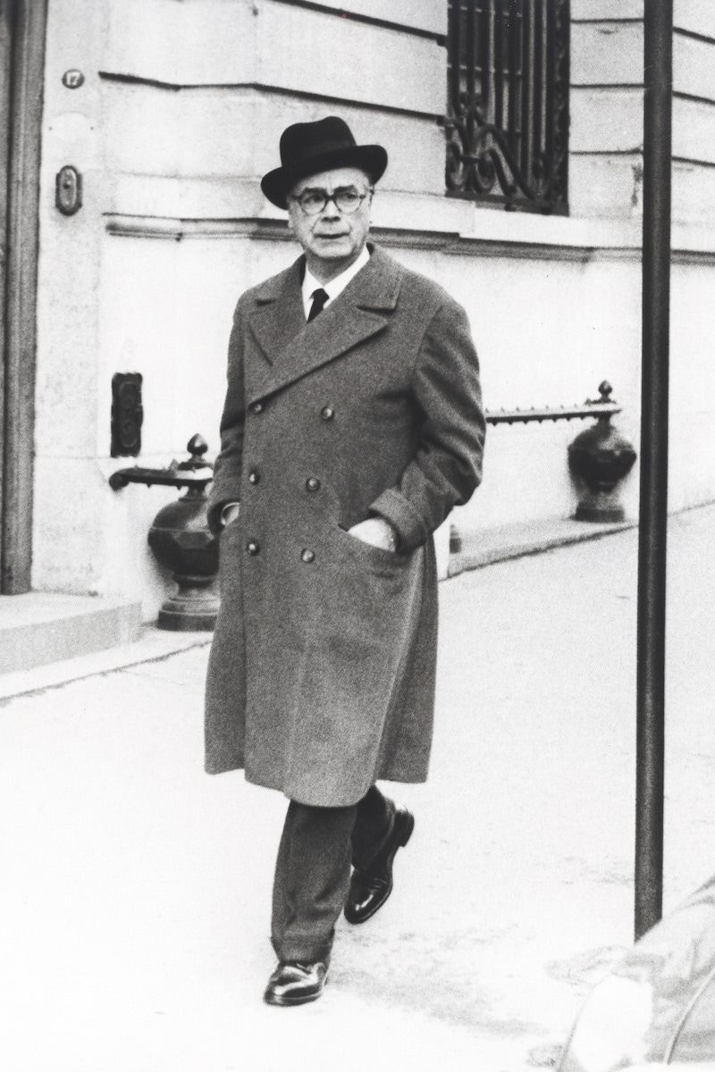 Cristóbal Balenciaga And The Spirit Of The Age