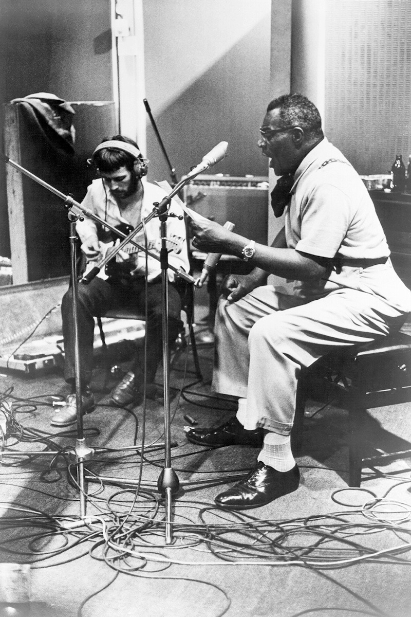 Recording with Eric Clapton at Olympic Studios in London, circa 1970 (Photo by Michael Ochs Archives/Getty Images)