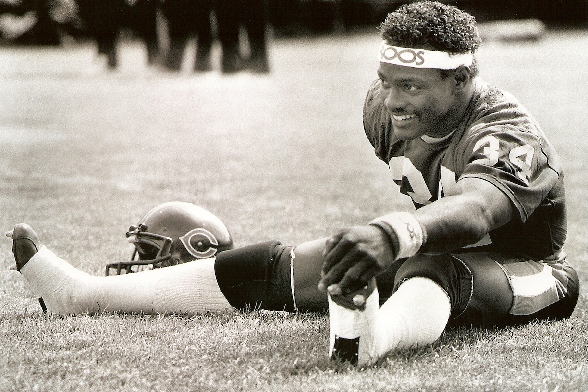 Walter Payton stretching